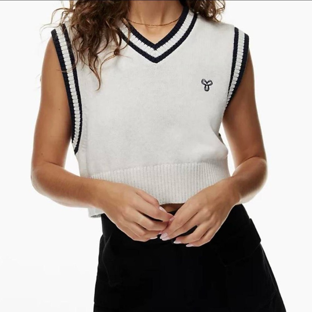 NWOT TNA | Sweater Vest